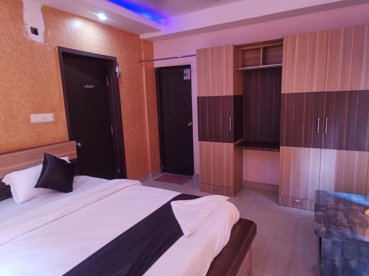 Green Heaven Shree Hotell Puri Exteriör bild